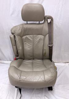 Auto Upholstery - Universal Upholstering Auto Upholstery - Universal Upholstering